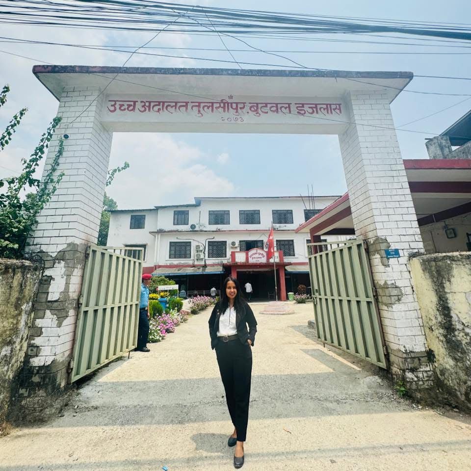 Another professional look of Advocate Suraksha Acharya.